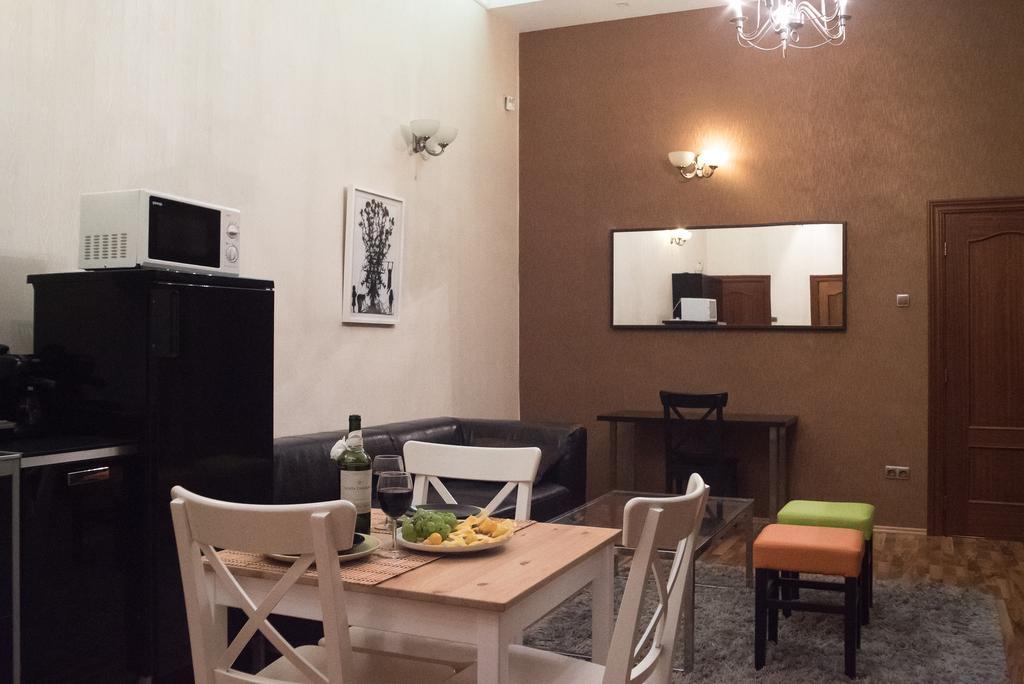 ブダペストInviting Flat In The Heart Of Townアパートメント エクステリア 写真