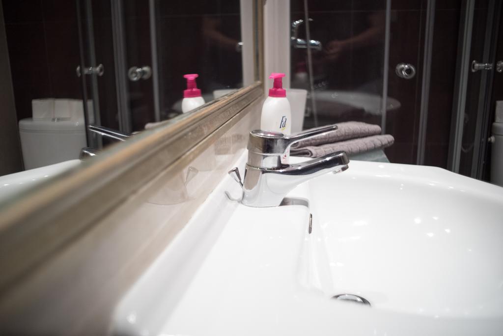 ブダペストInviting Flat In The Heart Of Townアパートメント エクステリア 写真
