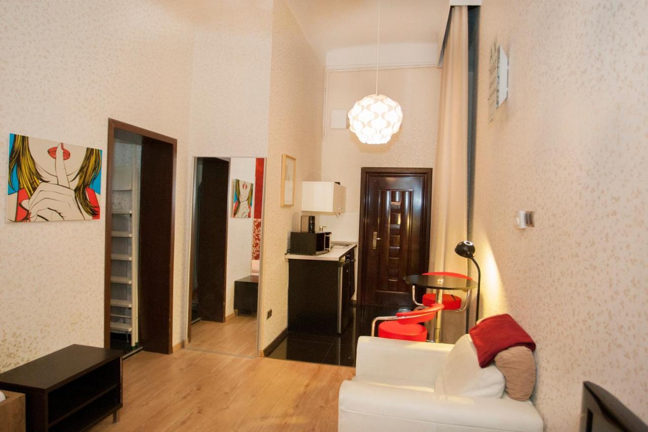ブダペストInviting Flat In The Heart Of Townアパートメント エクステリア 写真