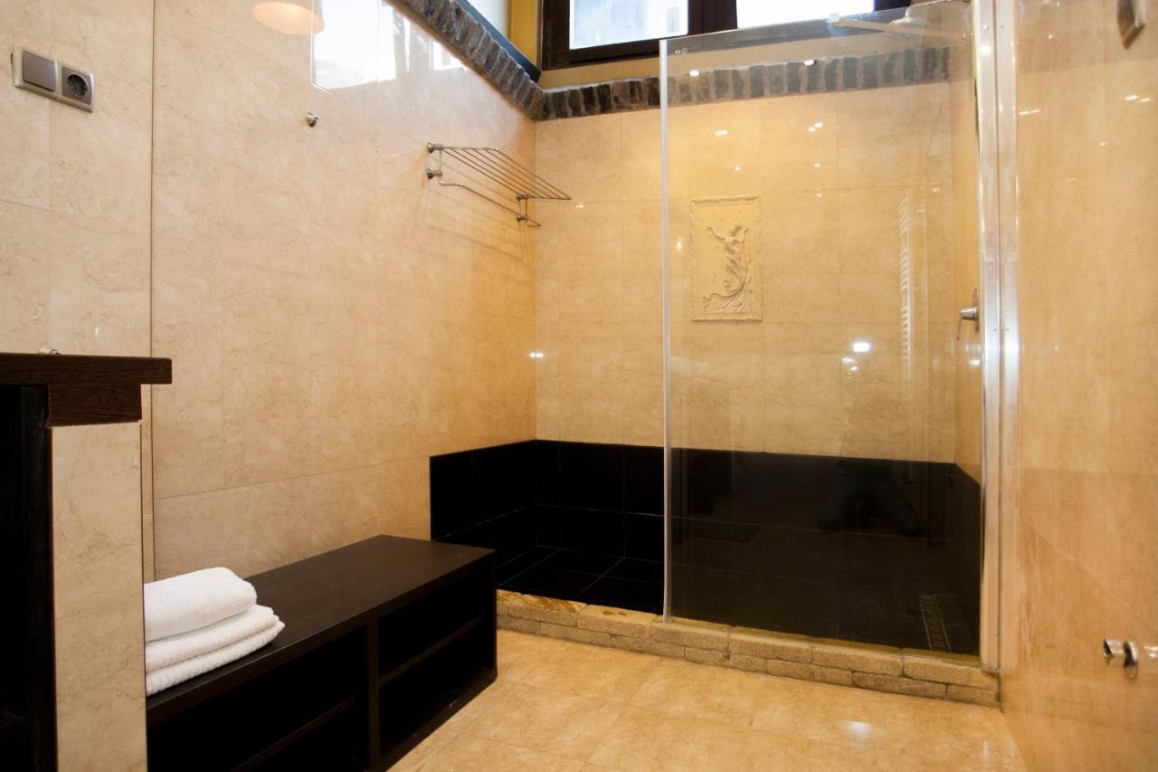 ブダペストInviting Flat In The Heart Of Townアパートメント エクステリア 写真
