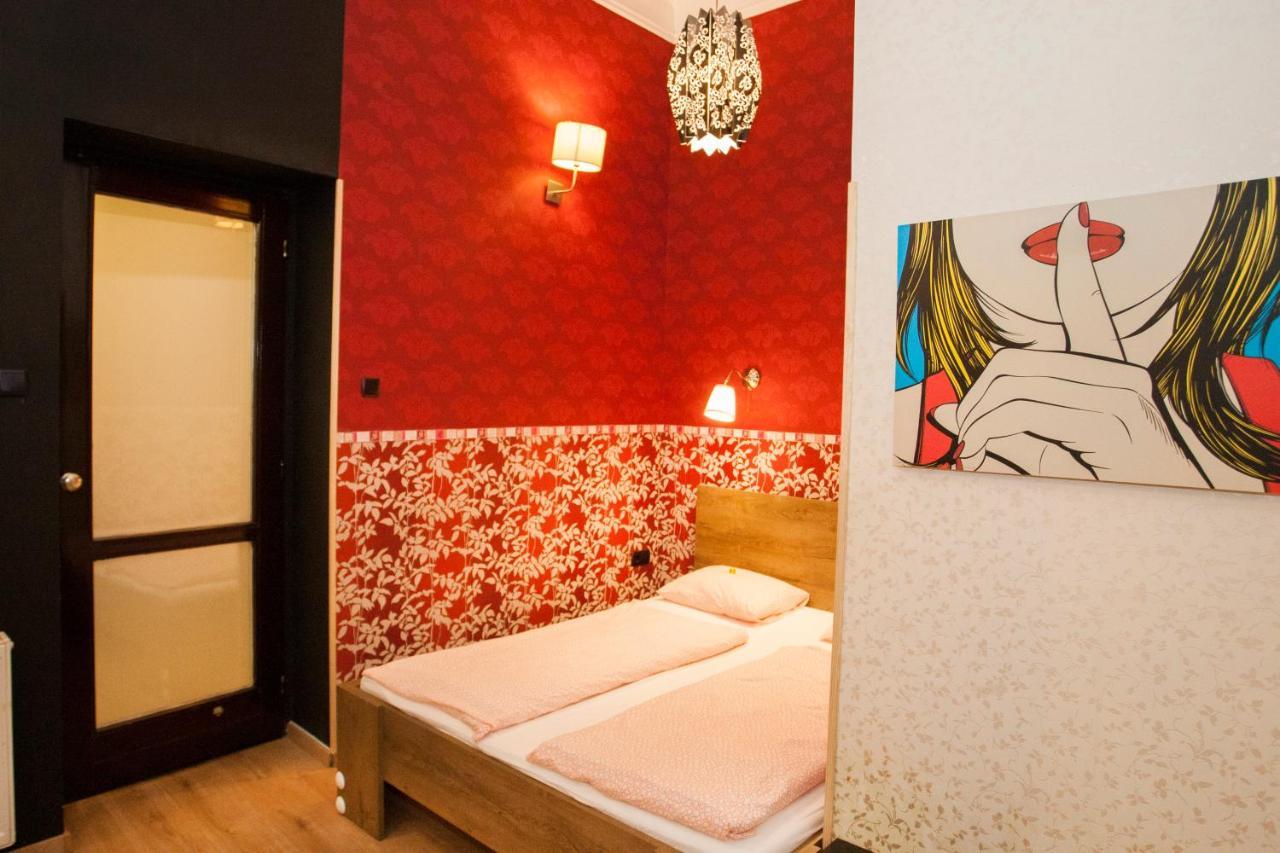 ブダペストInviting Flat In The Heart Of Townアパートメント エクステリア 写真
