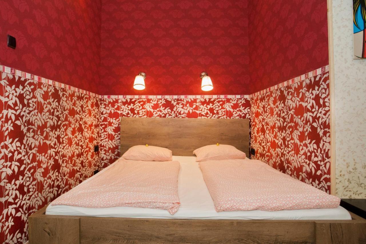 ブダペストInviting Flat In The Heart Of Townアパートメント エクステリア 写真