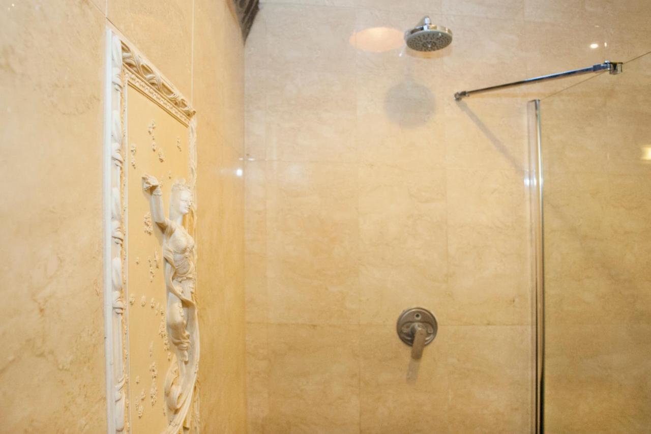 ブダペストInviting Flat In The Heart Of Townアパートメント エクステリア 写真